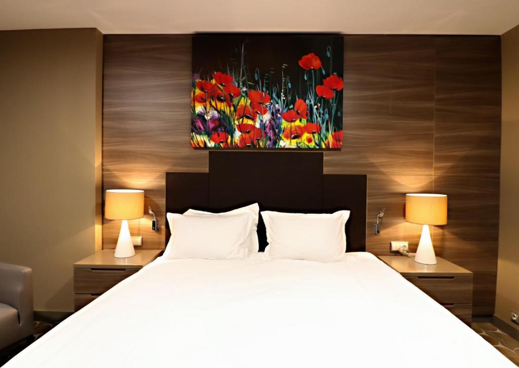 Hotel Doubletree By Hilton Ankara Incek Esterno foto