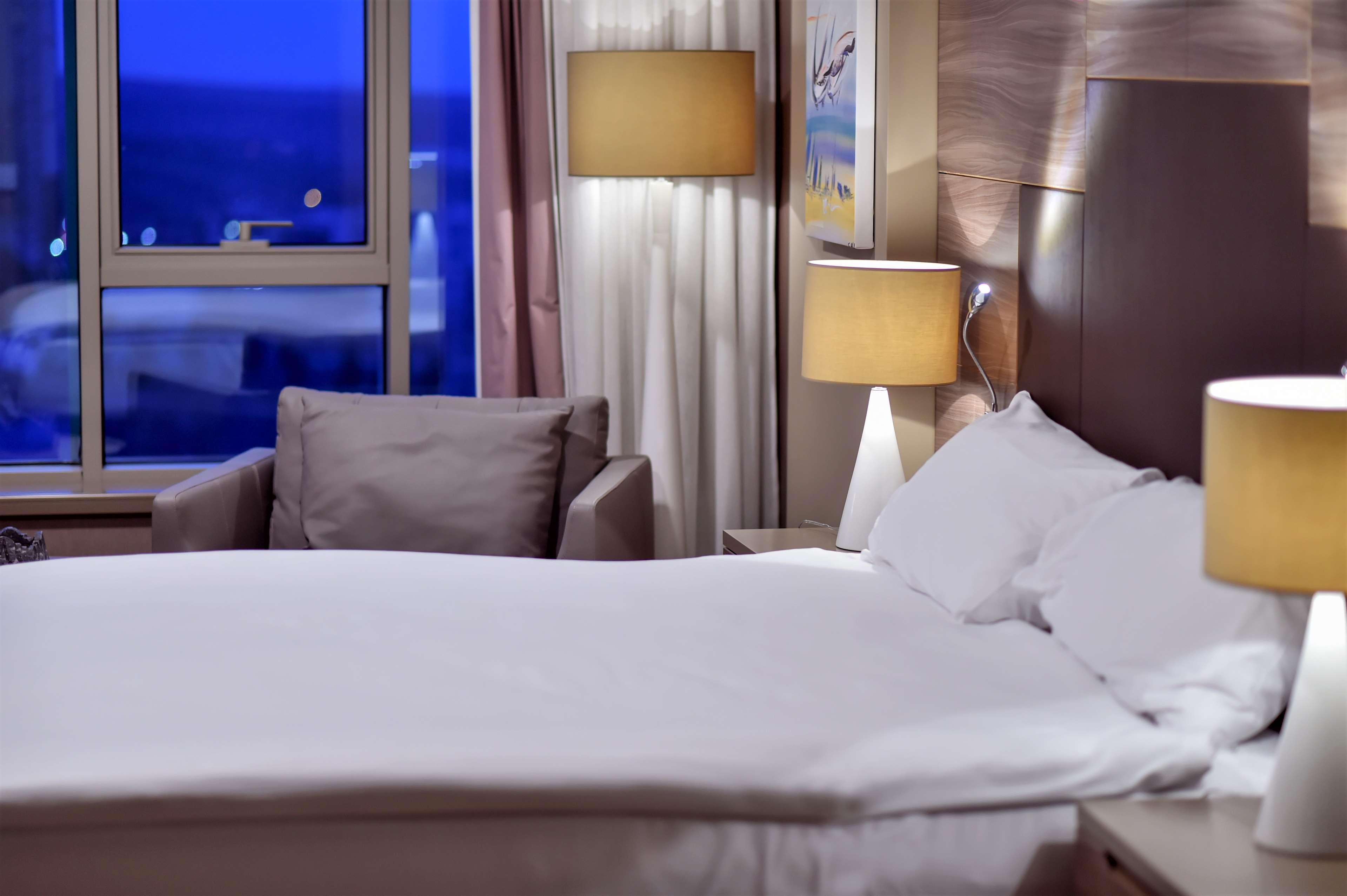 Hotel Doubletree By Hilton Ankara Incek Esterno foto