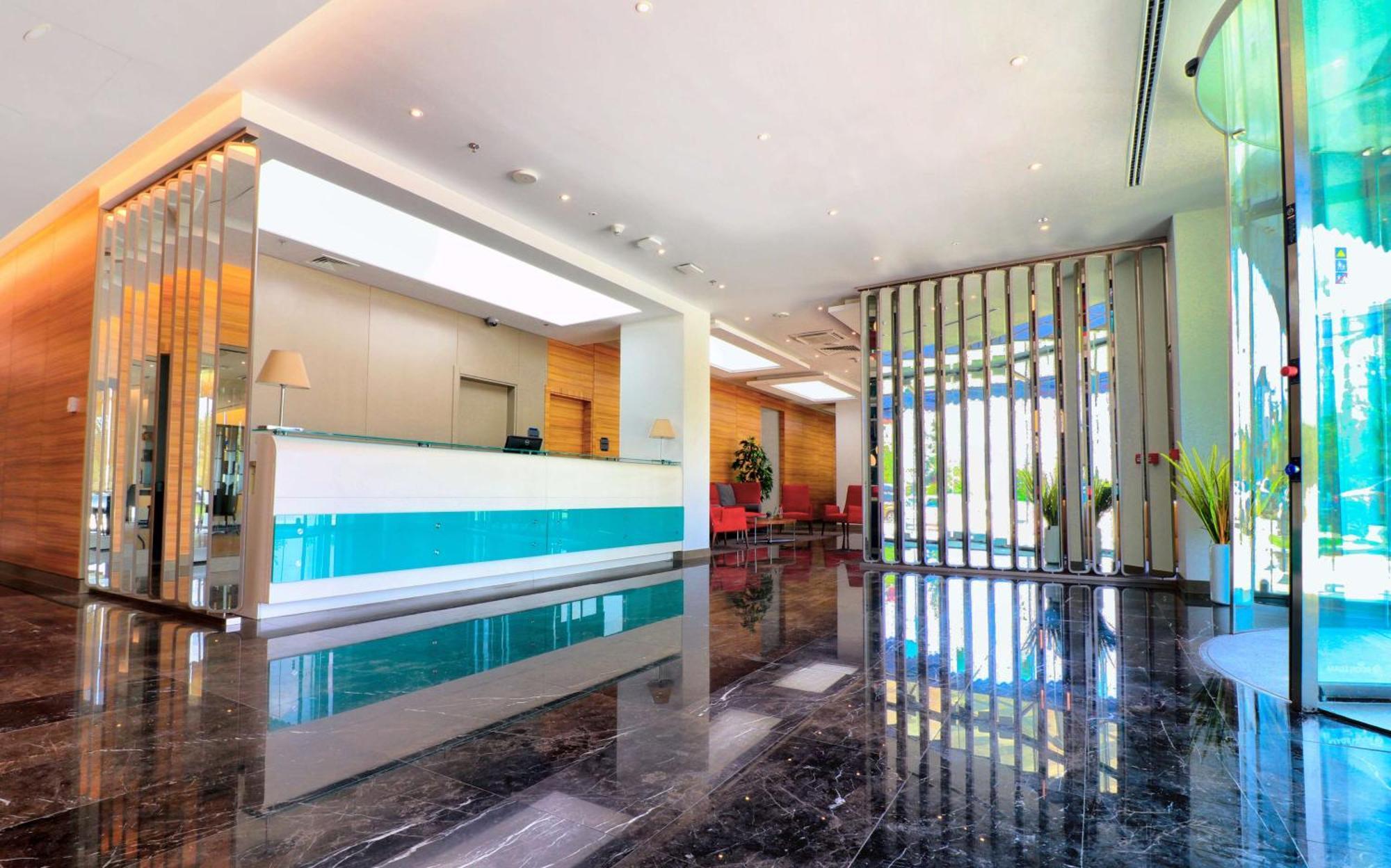 Hotel Doubletree By Hilton Ankara Incek Esterno foto